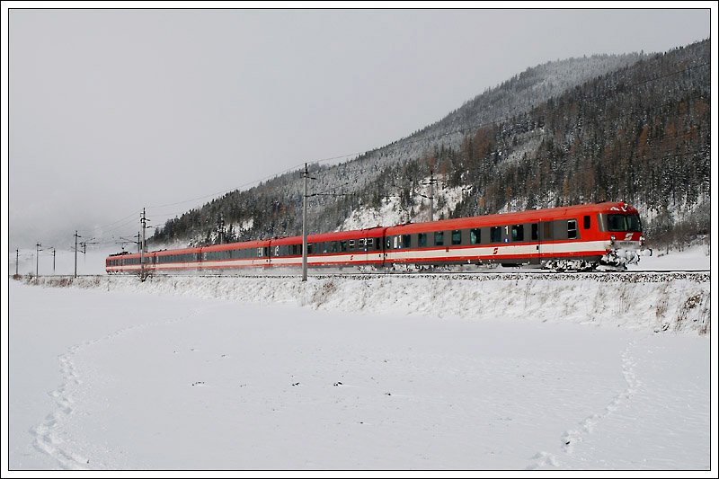 IC 517  Karl Bhm  von Salzburg nach Graz am 23.11.2008 in Seiz kurz vor St. Michael in der Obersteiermark aufgenommen.