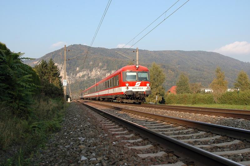 IC 559 (Wien - Graz) am 13.10.2005 kurz nach Peggau-Deutschfeistritz