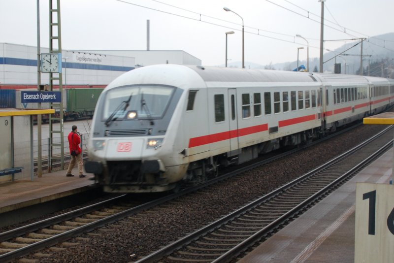 IC am 22.02.2007 beim Bahnhof Eisenach-Opelwerk.