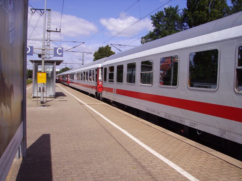 IC beim Halt in Elmshorn. 14.07.06