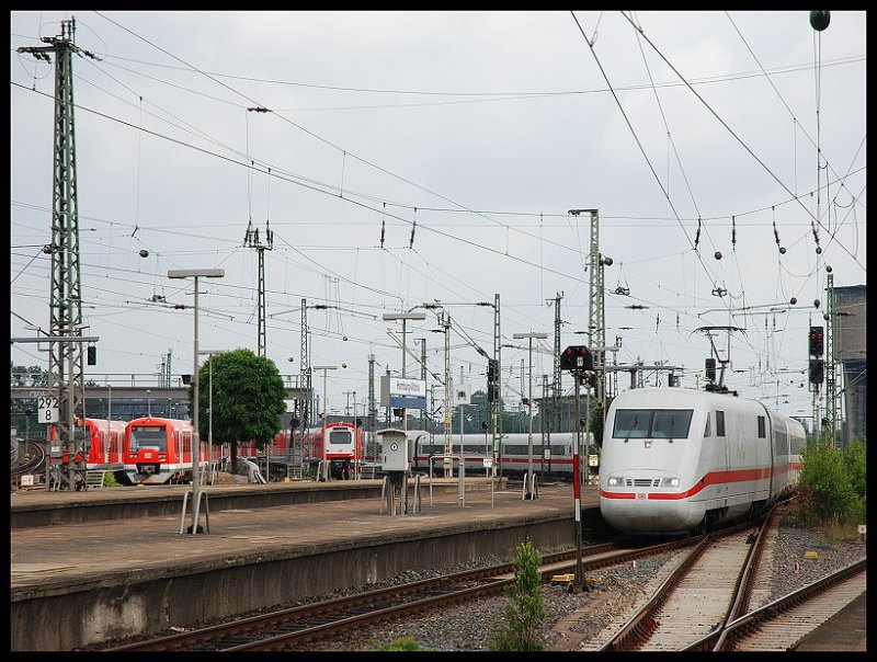 ICE 1 Bei Seinem Ziel b.z.w. IN Hamburg-Altona Eingesetzt 24.06.07