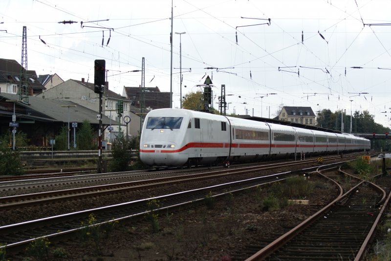 ICE 1 Durchfahrt am 05.10.07 in Solingen Hbf