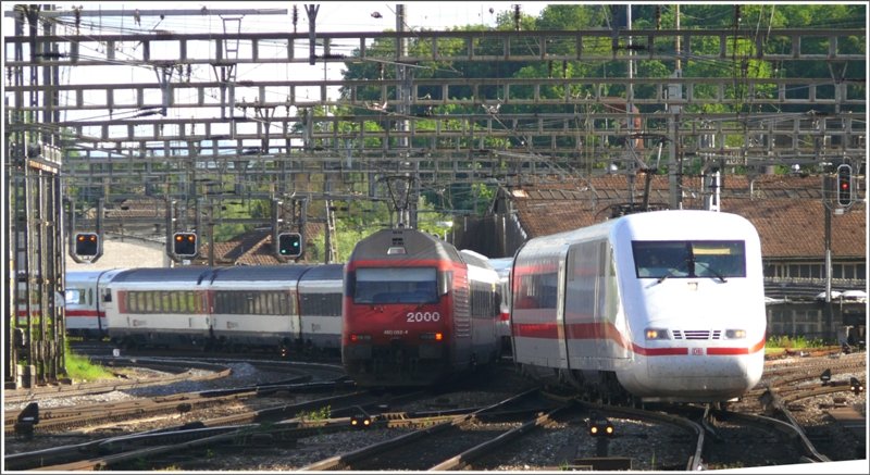 ICE 1082 aus Interlaken-Ost trifft in Olten ein. (16.05.2009)