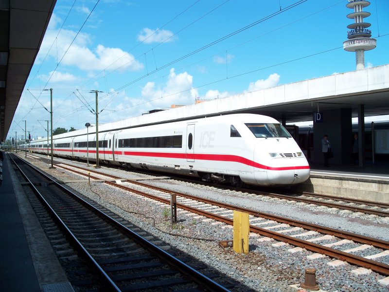 ICE 2 nach Berlin Ostbahnhof (31.7.2007)