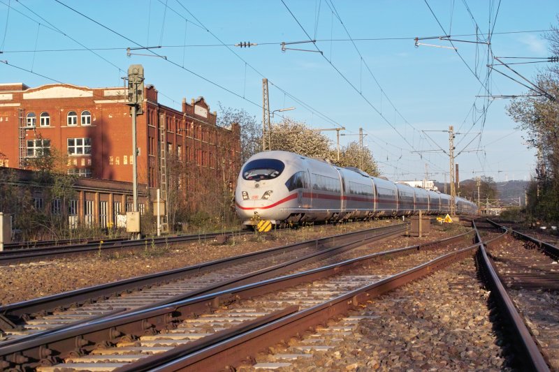 ICE 3 in Eislingen bei der fahrt richtung Gppingen