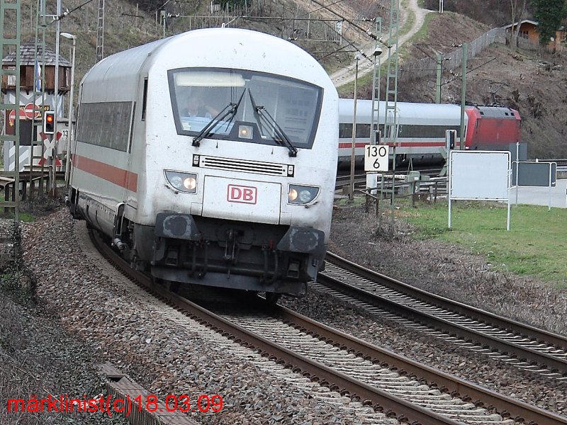 ICE oder IC !?!. Der Ex-Metropolit (IC 1119 Dsseldorf-Stuttgart) geschoben von der 101 131-1 am 18.03.09 bei Oberwesel, KBS 471.