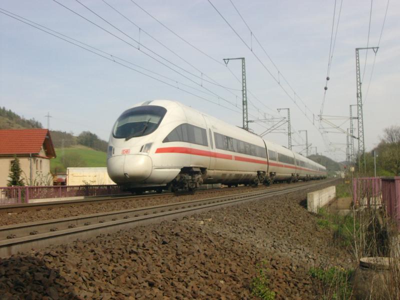 ICE-T  Bamberg  durchfhrt Eisenach am 20.04.2005.