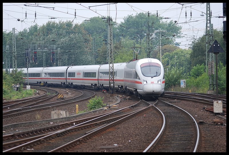 ICE T Mit ICE 1511 Von Hamburg-Altona Nach Leipzig-Hbf/Mnchen-Hbf Fhrt In Den Bahnhof Hamburg-Hbf Ein Nchster Stop Ist Berlin-Hbf(Tief)02.09.07