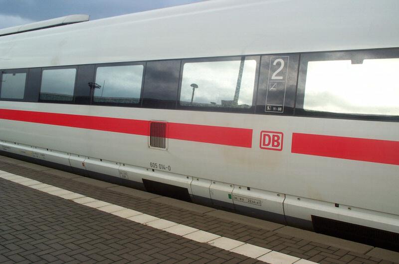 ICE-TD 605 014-0 am 30.12.2002 in Plauen / Vogtl. ob Bf