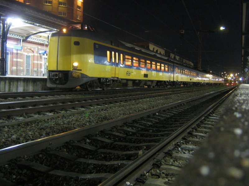 ICM 4087+4020 te Nijmegen als trein 3768 naar Zwolle - 27 januari 2007