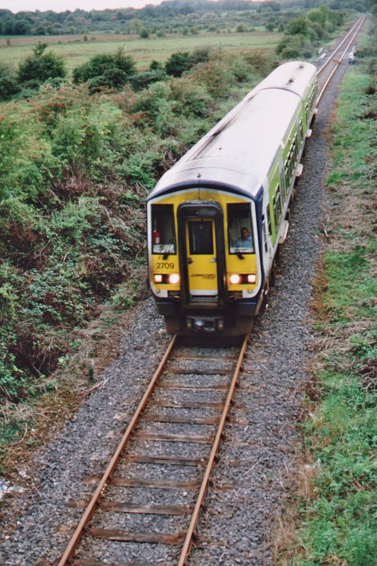 ierland sep 2006 cloughjordan TREINSTEL No 2709 + 2710