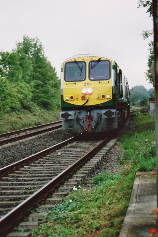ierland sep 2006 limerick junction LOC No216 in nieuwe kleur