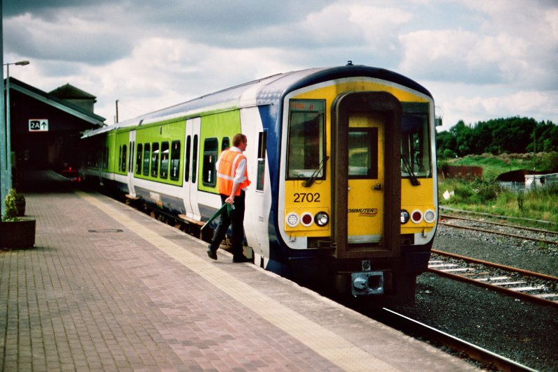 ierland sep 2007 limerick junction TREINSTEL No 2702+2701