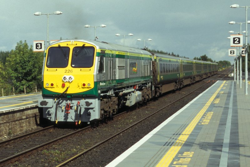 IERLAND sep 2008 BALLYBROPHY LOC 226 groen