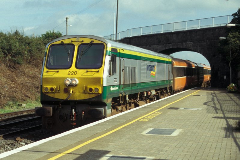 IERLAND sep 2008 Kildare LOC 220 groen