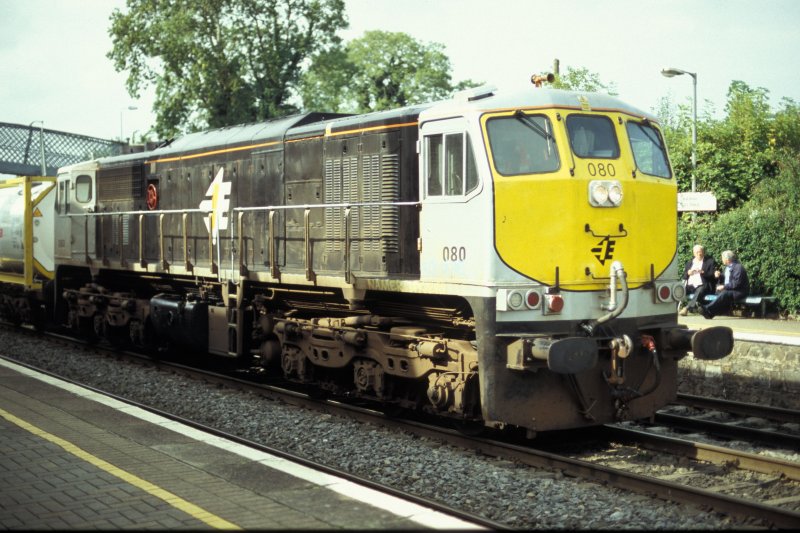 IERLAND sep 2008 Kildare LOC 080 in de nieuwe kleur