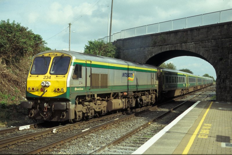 IERLAND sep 2008 Kildare LOC 234 in de NIEUWE kleur