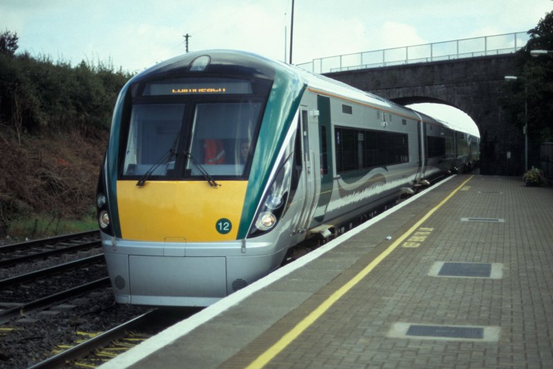 IERLAND sep 2008 TREINSTEL 12 + 23 /2x3 delig