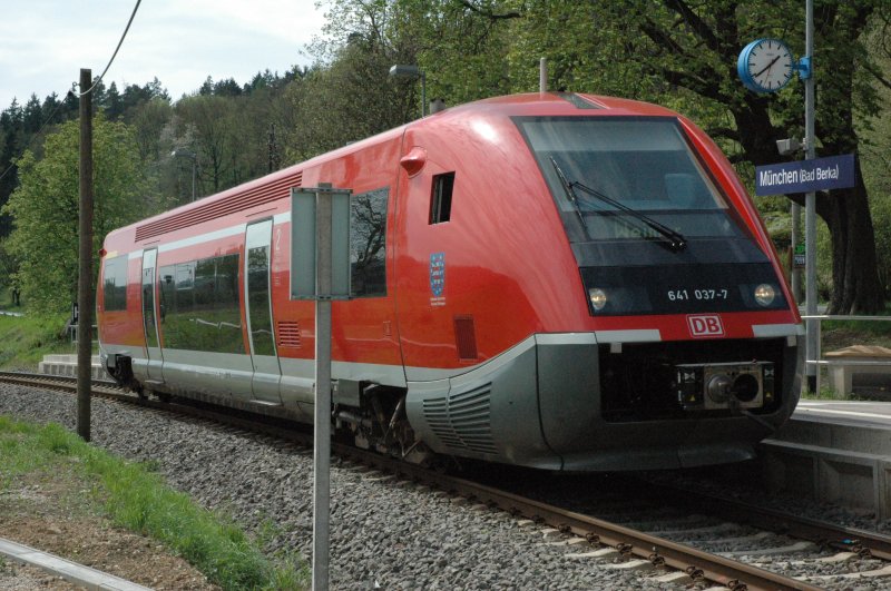 Ilmtalbahn - VT 641 Haltestelle Mnchen (Strecke Weimar - Kranichfeld)
