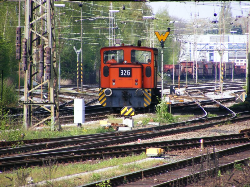 Im Bahnhof Gladbeck-West ist am 25. April 2008 die Olsenbande unterwegs und stellt wieder die Weichen!
