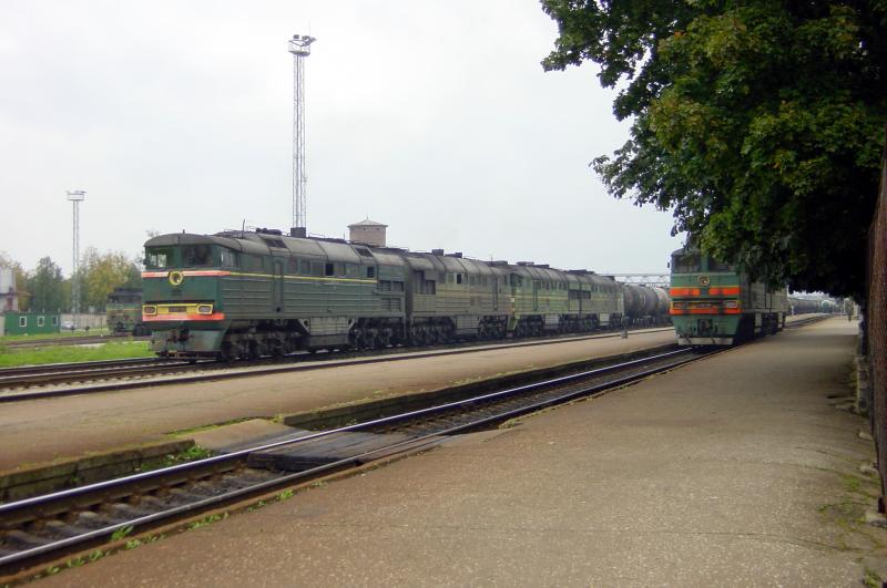 Im Bahnhof Narva, Estland - September 2003