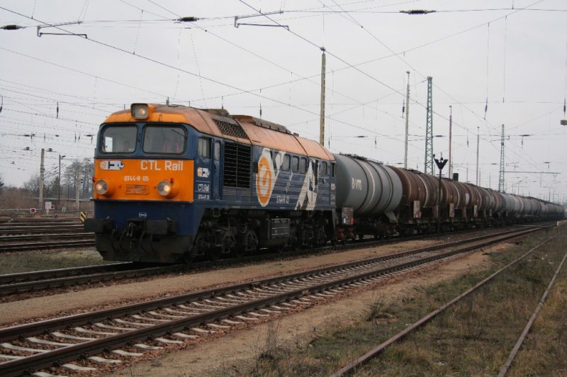 Im Deutsch/Polnischen Grenzbahnhof ist die CTL ST44-R05 mit einem Gterzug angekommen.19.02.2007