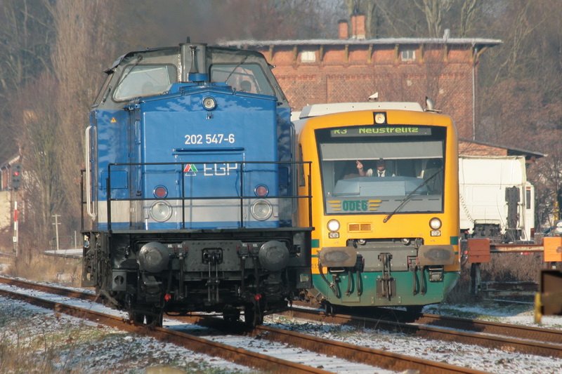 In Hagenow gr��en sich die ODEG und die EGP. 07.01.2009 