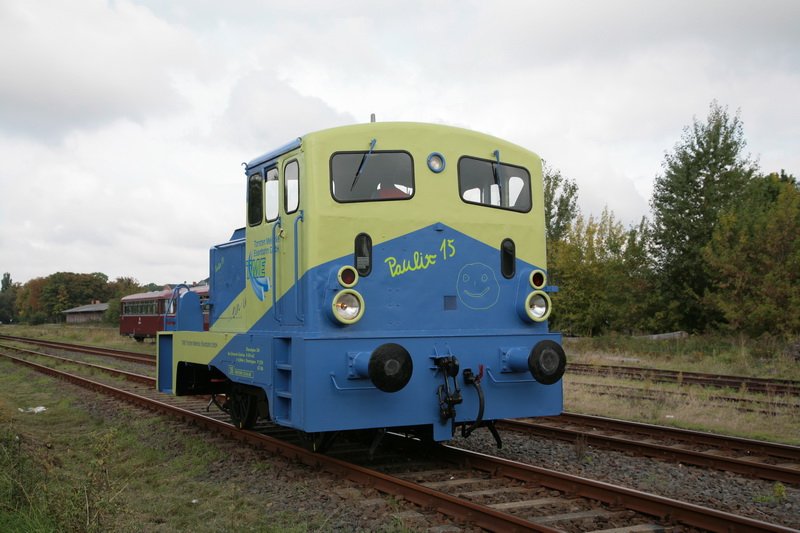 In Hagenow rangiert die V22 der TME. 26.09.2008