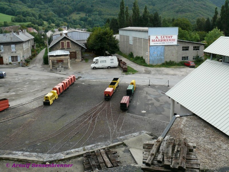 In La Motte-Matheysine gibt es direkt an der SGLM eine Grubenbahn, die heute zu einem Schaubergwerk fhrt und an die Bedeutung des Bergbaus fr die SGLM erinnert.

29.08. 2007
