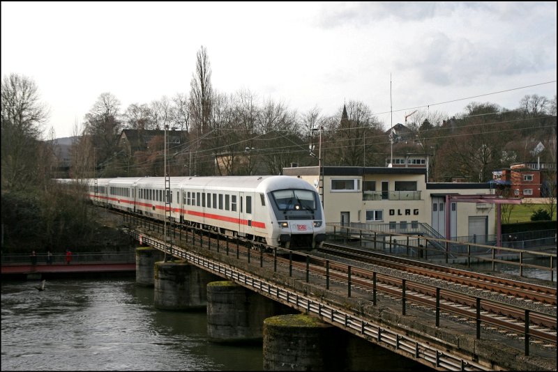 InterCity 2048 von Leipzig Hauptbahnhof nach Kln Hauptbahnhof berquert bei Wetter die Ruhr und wird in ca. 10 Minuten Hagen Hbf erreichen. (02.03.2008)
