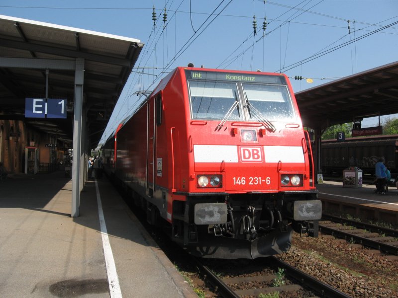 IRE 4705 mit BR 146 231-6 als Zuglok im Bahnhof Villingrn am 28.4.07