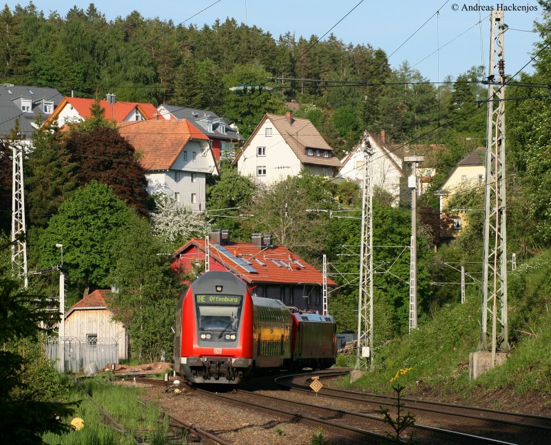 IRE 4720 (Konstanz-Offenburg) mit Schublok 146 231-6  Triberger Wasserflle  am ehemaligen Bahnhof Sommerau 20.5.09.