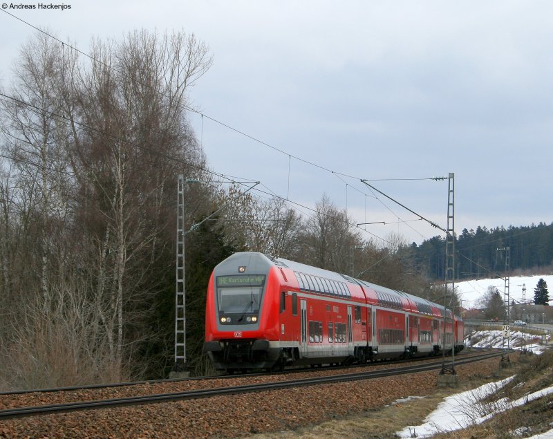 IRE 5190( Kreuzlingen(CH)-Karlsruhe Hbf) mit Schublok 146 230-8 am km 70,0 20.3.09. Dieser Zug hat auerplanmig zwei 2 Hocheinstiegswagen im Verband