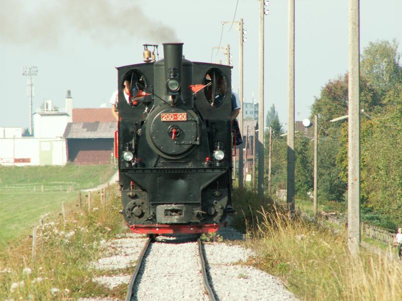 IRR Dampfzug mit Lok  Liesl  bei Lustenau in  voller Fahrt  (20 km/h) Lustenau 25.09.05