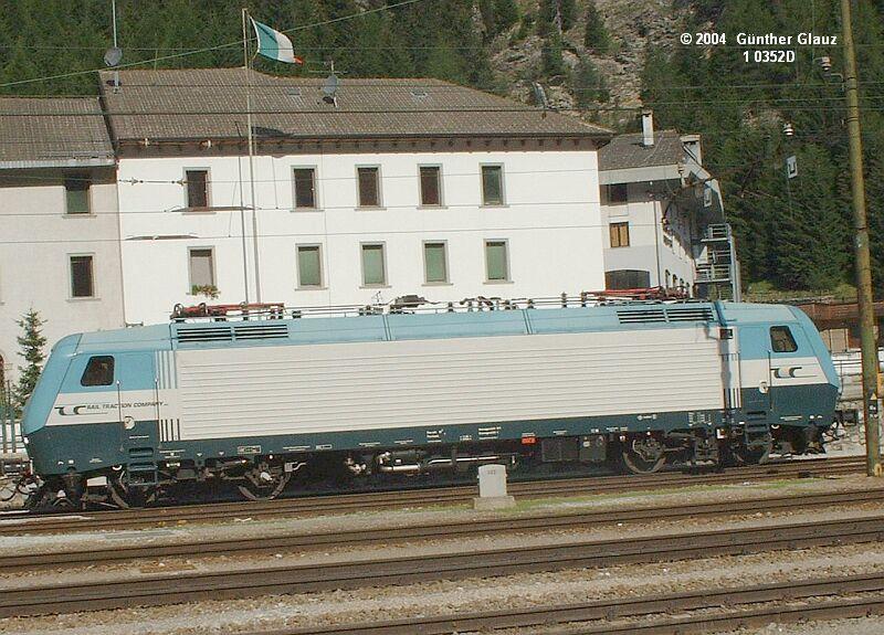 Italienische Privat-E-Lok EU 001 RT der Rail Traction Company SPA am 29.08.2004 im Bahnhof Brenner, diese Lok entspricht der FS-BR 412.