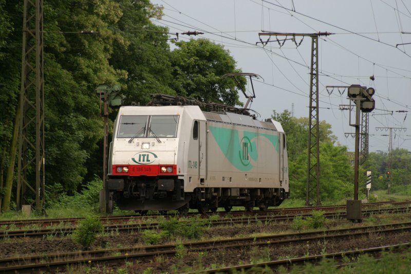 ITL 142 am 25.5.09 in Duisburg-Neudorf
