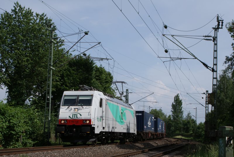 ITL 186 149 mit einem Containerzug am Km 28,190 in Dsseldorf am 02.06.2008