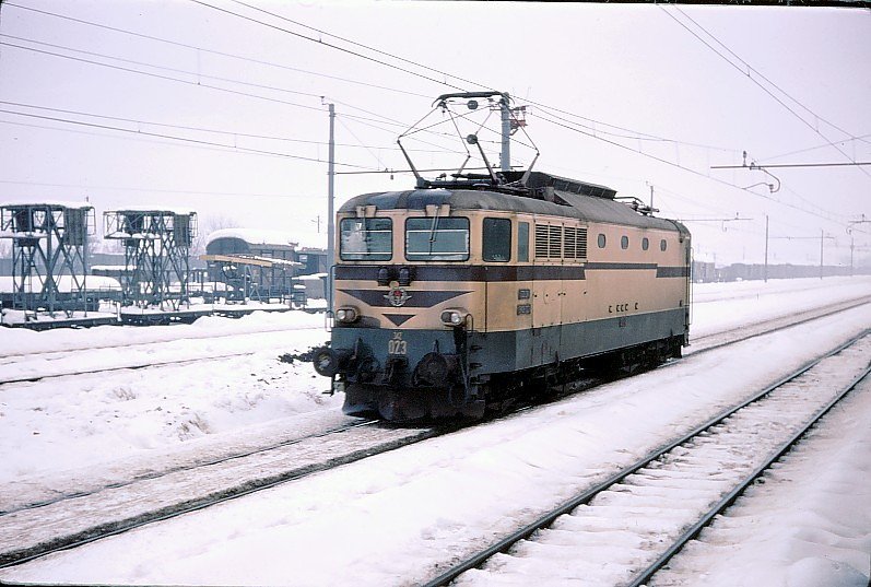 JZ 342 023 in Dobova, 5.Januar 1970.
