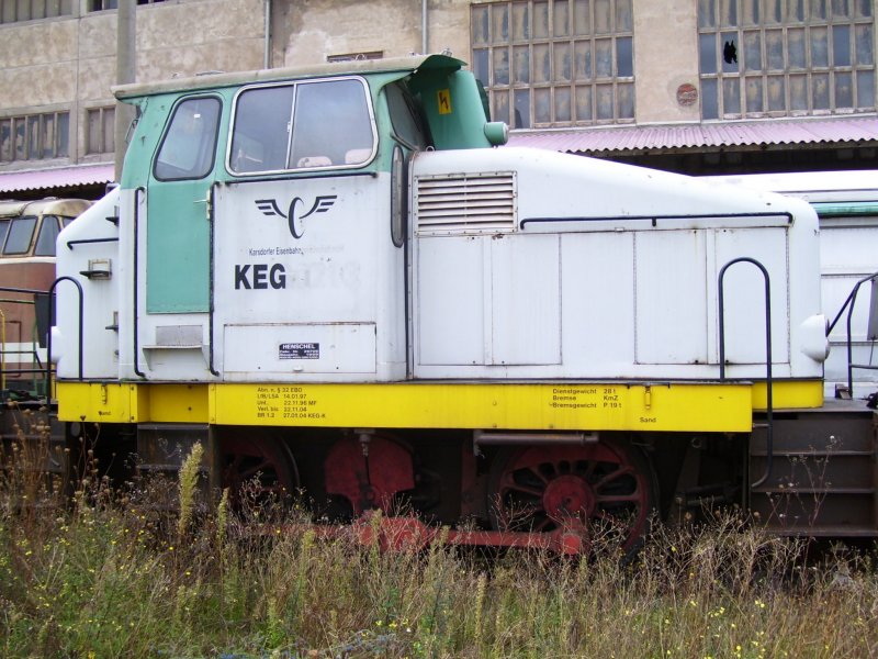 KEG 0202, eine Henschel DH240B, abgestellt am Zementwerk Karsdorf; 08.09.2007