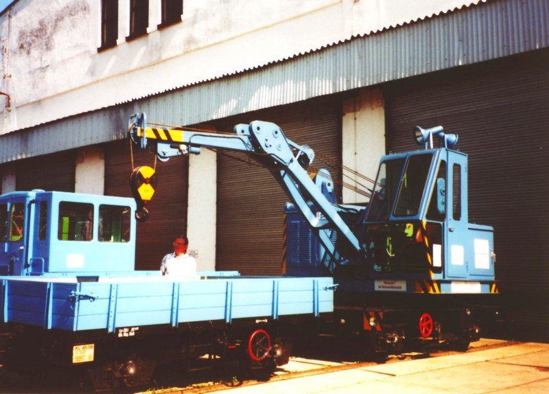 Kleiner Kran f�r den SKL in DD, 01.05.2000