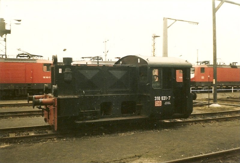 K 310 631 vom Bh Berlin Pankow im Dezember 1997 im Bh Berlin Hbf.