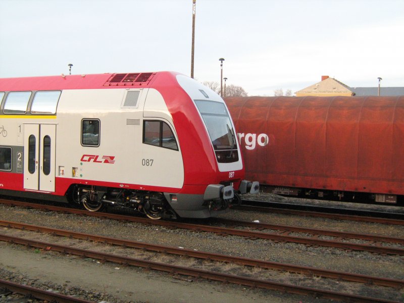Kopf des Steuerwagens 087 der CFL am 09.12.2008 im Bahnhof Bautzen