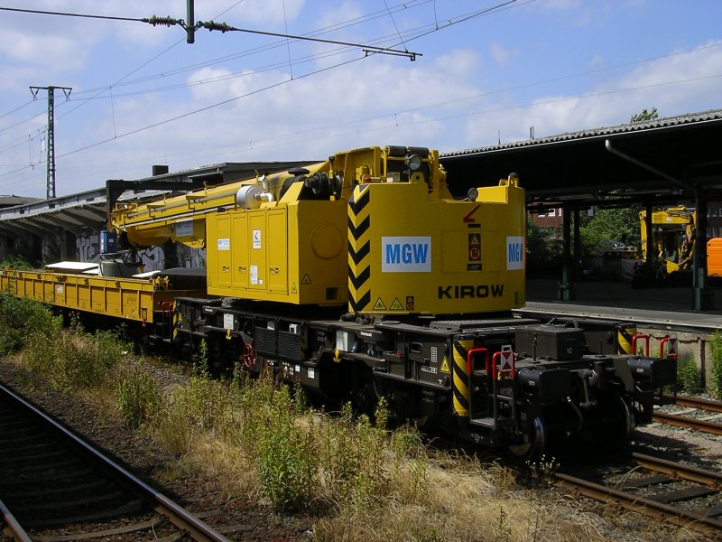 Kran Kirow von MGW abgestellt in Dortmund Hbf.(29.06.2008)