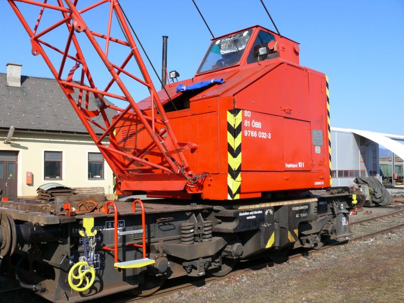 Kranwagen 9766 032-3 Oberbauwerk Zeltweg 18.02.2007