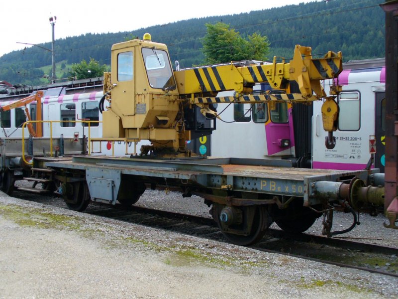Kranwagen - Dienstwagen X 502 noch mit der alten Anschrift PBr im Bahnhof von Le Brassus am 03.09.2006