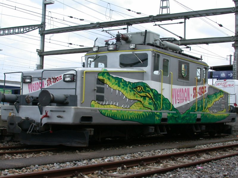 Krokodil der Yverdon Ste-Croix Bahn am Bahnhof in Yverdon. (04.07.2003)