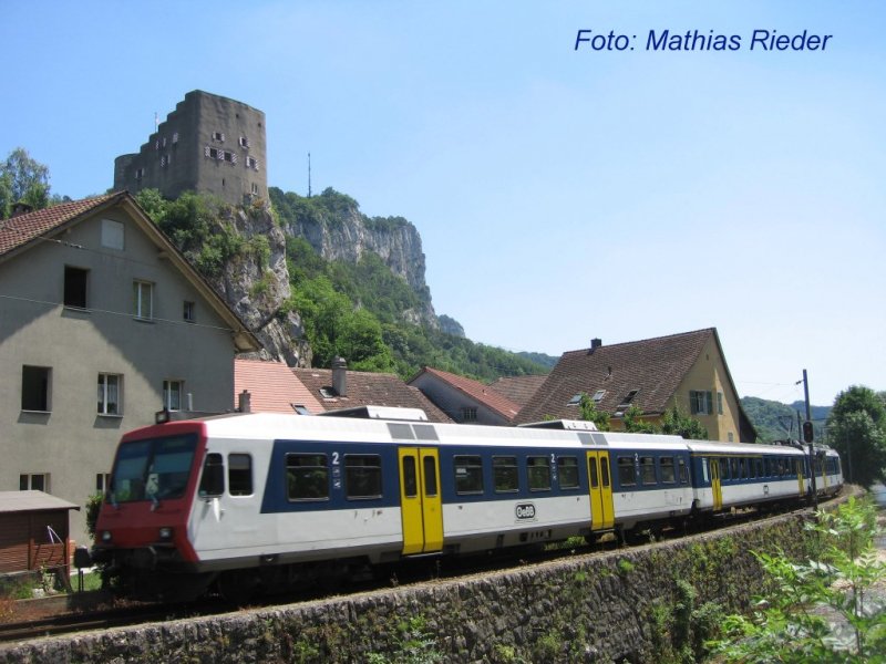 Kurszug Zwischen Klus und Thalbrcke auf der OeBB am 28.06.08 Dieser NPZ wird langfristig der einzige sein welcher in diesem Desing den Dienst leisten wird.