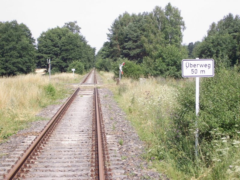 kurz vor einem B steht so ein Hinweisschild