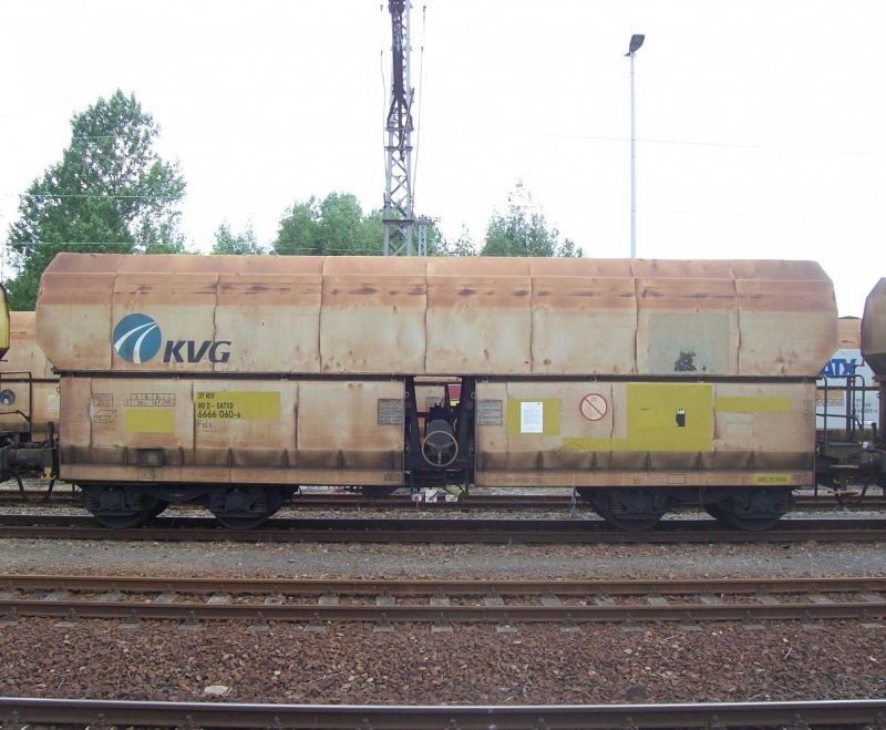 KVG Gterwagen Typ Fals 6666 060-4 in Profen 15.06.2009