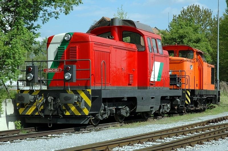LDH45-051 im Bahnhof Weiz am 30.4.2005 nachmittags